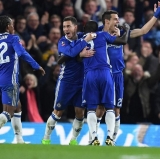 Red Devils Nipped by the Reigning Champions