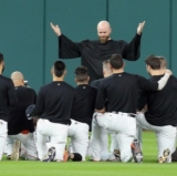 The Astros Lay Carlos Beltran's Glove to Rest