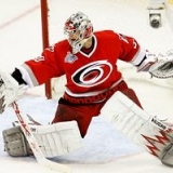 The Shot Dude: Makin' Bucks with da Pucks