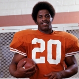 Longhorn Great Says Brown Must Go