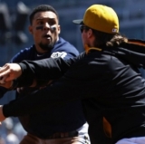 Gómez Does a Puig; Pirates Not Amused