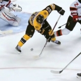 Bruins' Griffith Goes Globetrotter with Gaudy Goal