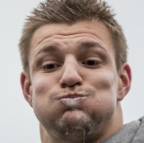 Gronk & Friends Tally Massive $100K Bar Tab