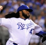 World Series Game 2: Cueto Goes the Distance