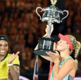 Kerber Stuns Serena to Claim Australian Open