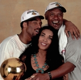 Kobe Bryant Takes Mom to Court over Memorabilia 