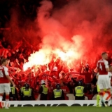 Arsenal Defends Some of London from FC Köln's Blitz