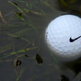 Golf Goes for Nike Air ... Sorta