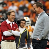Manning Visits with Saban at Bama