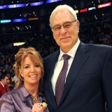 Lakers Owner Says She's the Boss