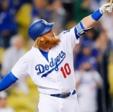 Dodgers Stage Homer Hat Trick in Bottom of the Ninth