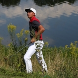 Rickie Fowler Does what He Does Best: Gets Close