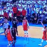 André Roberson Is Really Bad at Free Throw Shooting