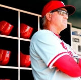 Ryne Sandberg Predicts Future, Exits Present