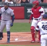 Nelson Cruz Pulls the Old Fake Mound Charge