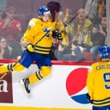 World Juniors: The Usual Suspects Gird for the Semi-Finals
